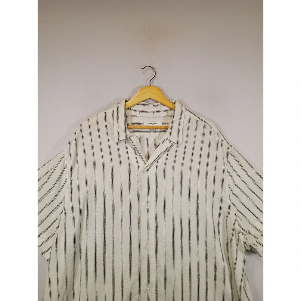 Coastal Banana Republic Mens XXL White Black Striped Linen Blend Camp Shirt